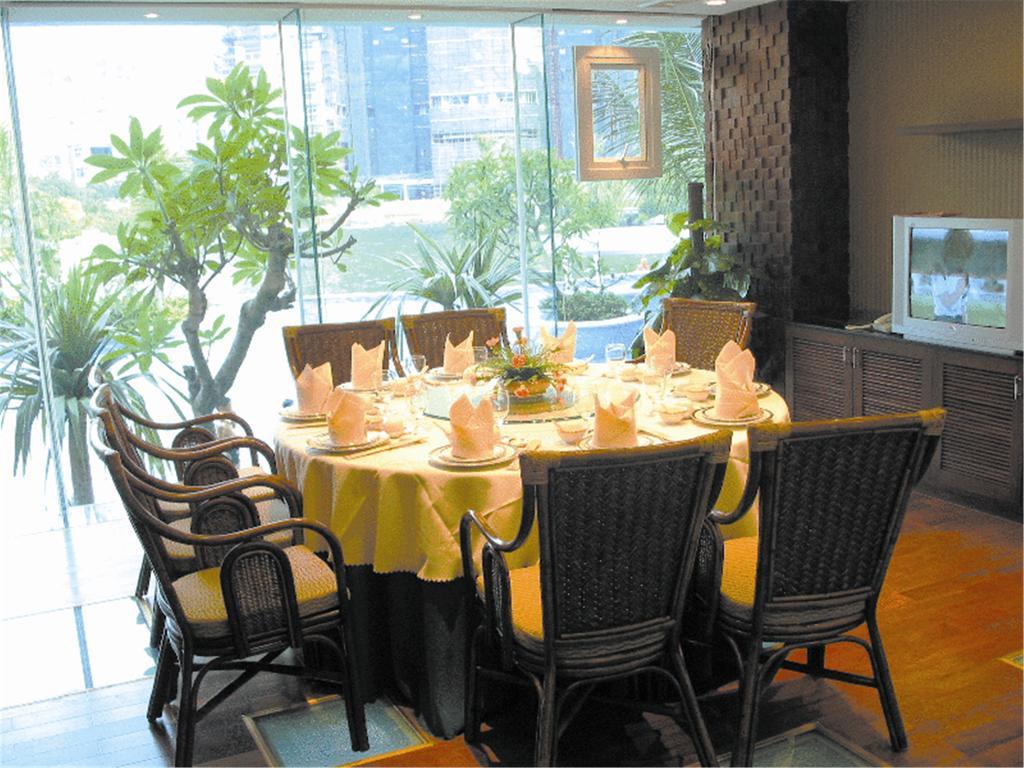 YIHE Hotel Guangzhou Bagian luar foto