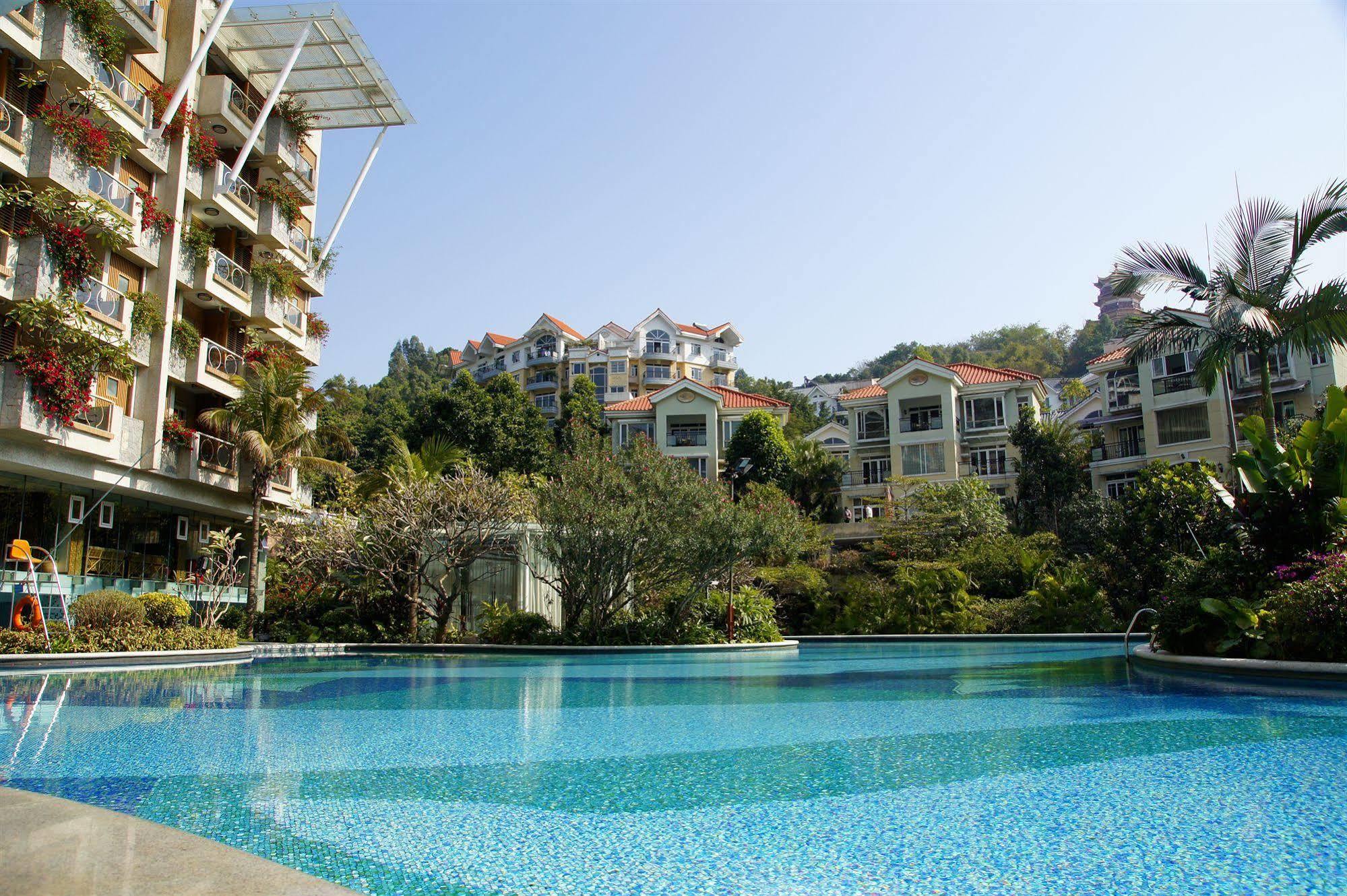 YIHE Hotel Guangzhou Bagian luar foto