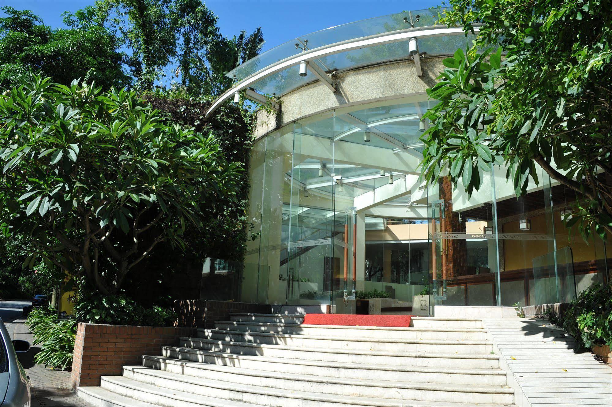 YIHE Hotel Guangzhou Bagian luar foto