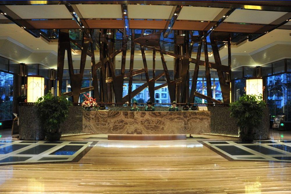 YIHE Hotel Guangzhou Bagian luar foto